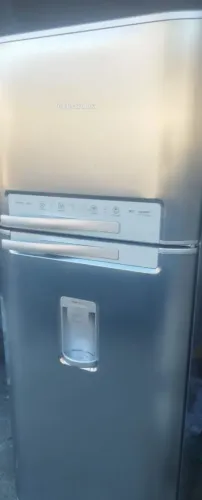 Geladeira ElectroluxX duplex Frost Fre painel digital gelando perfeitamente vendo entrego