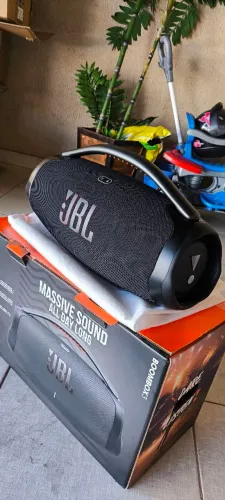 Vendo JBL party box e Boombox 3 e 4