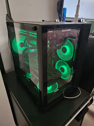 PC GAMER Intel i5 13600k - 32GB RAM DDR5 7000mhz - RTX 5070ti- Fonte 1050w Platinum - 3TB