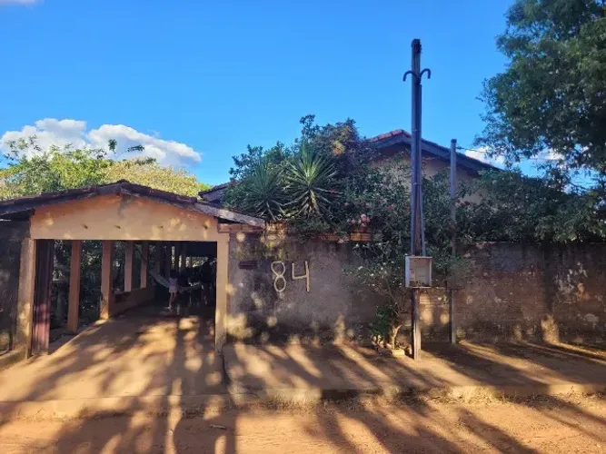 CASA (Bela Vista): 180m construídos, terreno de 560m, 3 quartos, suíte garagem 3 carros