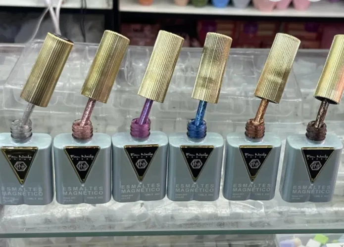Esmalte magnético em gel da Fan Nails