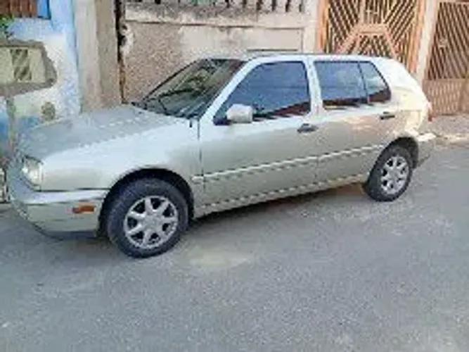 Volkswagen Golf GLX 2.0 4P 1997