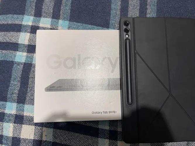 Vende se tab s9 fe plus 