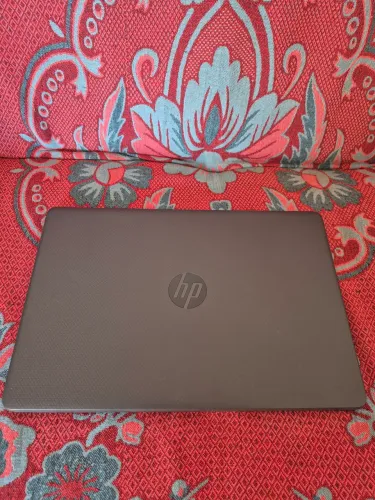 NOTEBOOK HP 256gb ssd, intel core 8gb ram, Windows já instalado UHD