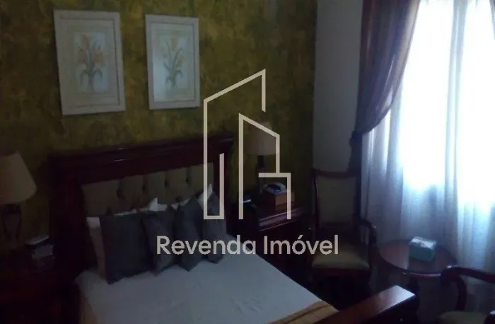 Sobrado à venda no Jardim Maringá com 400m² 3 dormitórios 3 suítes 4 banheiros 5 vagas