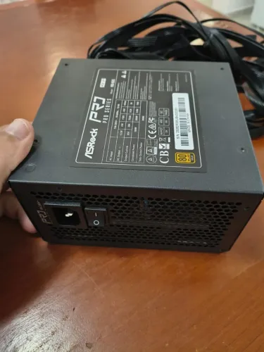 Fonte Asrock 850W