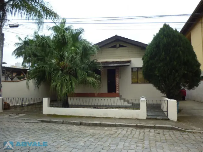 Blumenau - Casa Comercial - Garcia