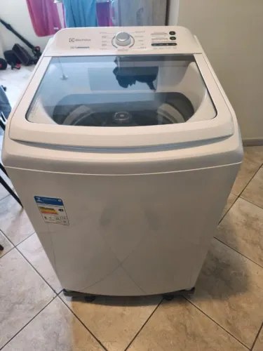 Maquina de lavar 15kg Electrolux 