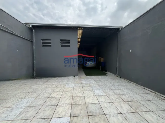 Galpão de 138 m² para venda em Jacareí - SP