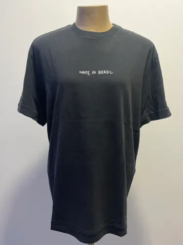 Camiseta masculina preta OSKLEN
