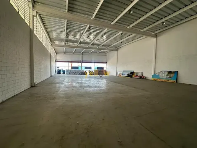 Comercial Galpão em Suzano