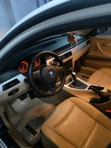 BMW 318I A 2.0 16V 136cv 5P 2012