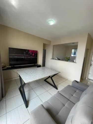 Residencial Yael - Apartamento 52m² com 2 Quartos, Reformado e Mobiliado em Flores