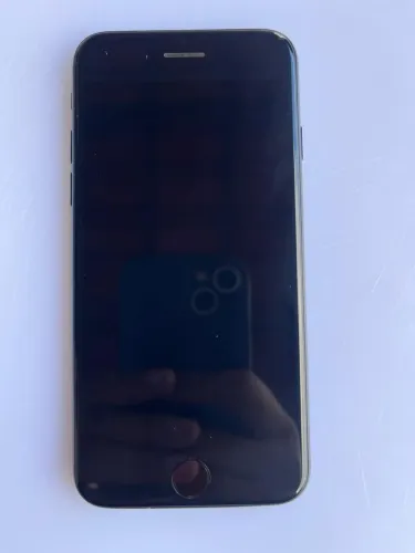 iPhone  Se 2geracao