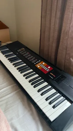 Teclado/piano Yamaha