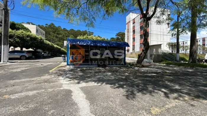 Apartamento 2 quartos no Cond. Castelândia