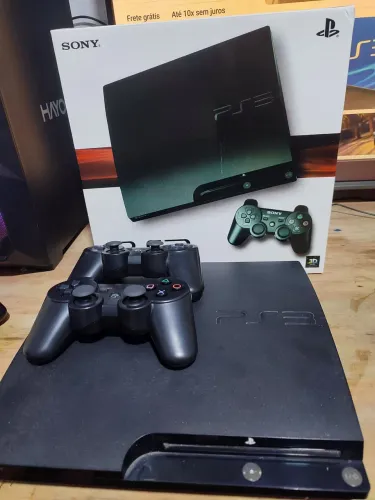 Playstation 3 slim destravado desbloqueado destravado com 2 controles