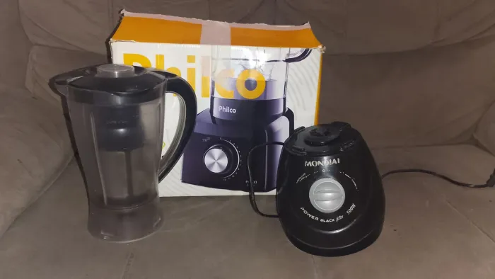 Liquidificador e sanduicheira 