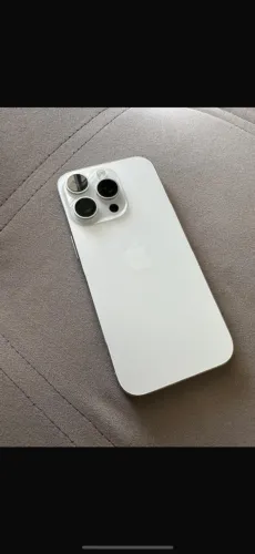 Iphone 16 pro - c/ caixa