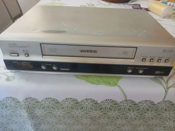 Video Cassete Toshiba