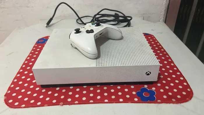 XBOX ONE S MÍDIA DIGITAL