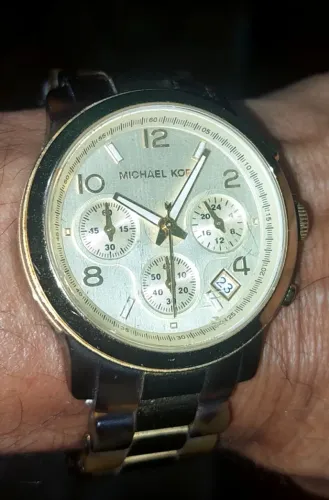 Vendo dois relógios Michael Kors originais