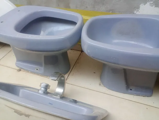 Conjunto sanitário retro