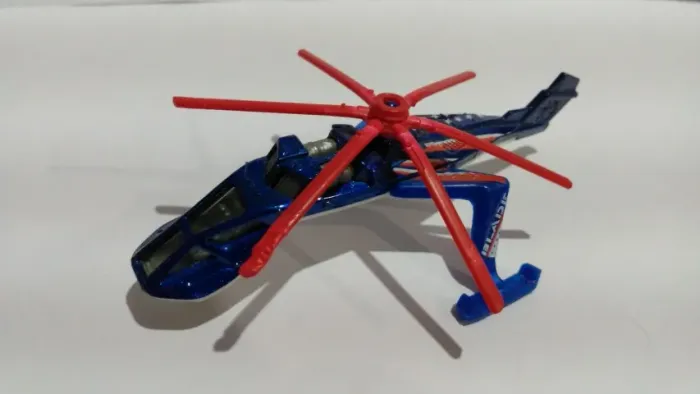 Miniatura helicóptero Matchbox Sky Busters Blade Force Matchbox 2014