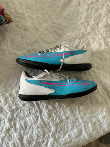 Chuteira Nike Phanton salão 