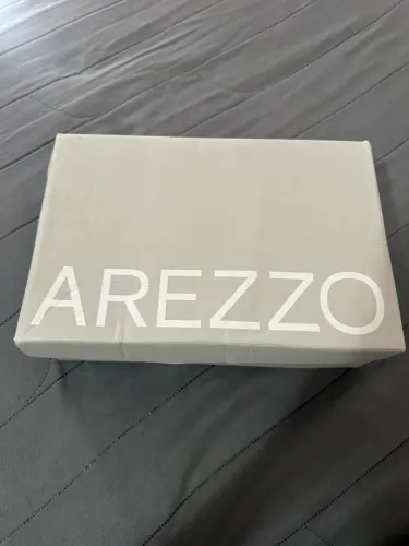 Scarpin Couro Preto Arezzo