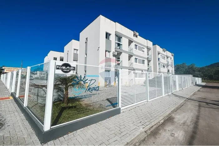 Apartamento Moderno no Edifício Portal das Praias