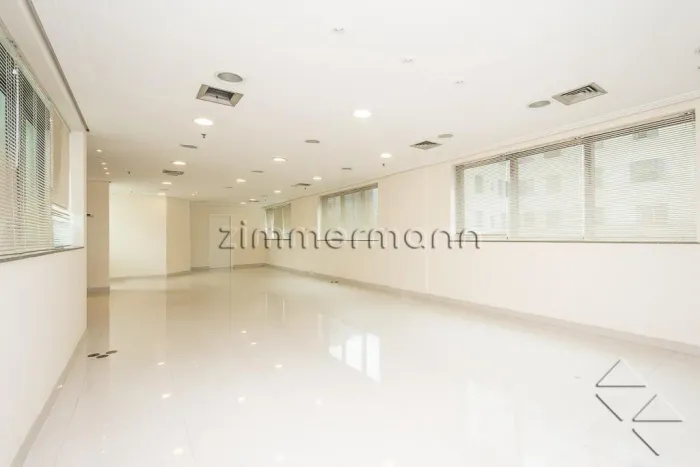 CONJUNTO COMERCIAL PACAEMBU