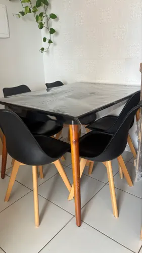 Mesa para Sala de Jantar 120cm 4 Lugares Tampo em Vidro