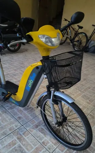 Bike elétrica bio novíssima