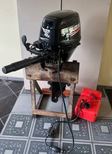 Motor popa Suzuki 20 Hp 4t