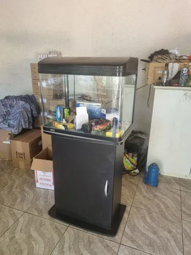 Aquario 105 L com Móvel e acessórios