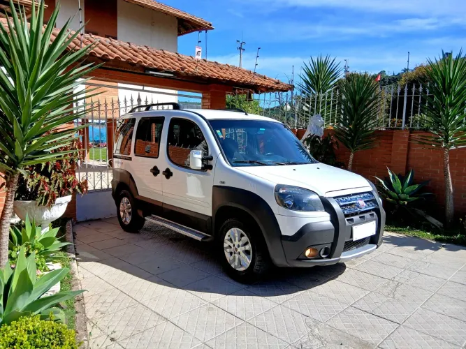 Fiat Doblo Adv/adv Tryon/locker 1.8 Flex 2014