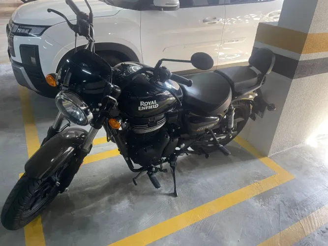 Royal Enfield Meteor 350 - Apenas 361 km - Impecável