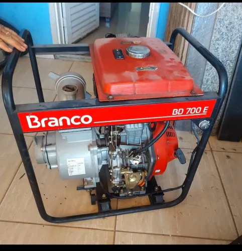 Motor Bomba D'água (diesel) Branco