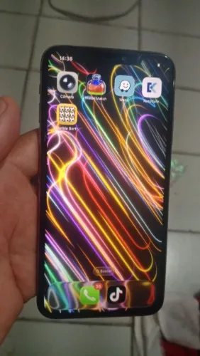 iPhone 11 pro Max <br>Bateria 89 <br>264 gigas <br>Vídro de traseiro trincado 