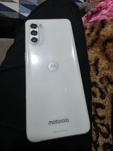 Moto G52