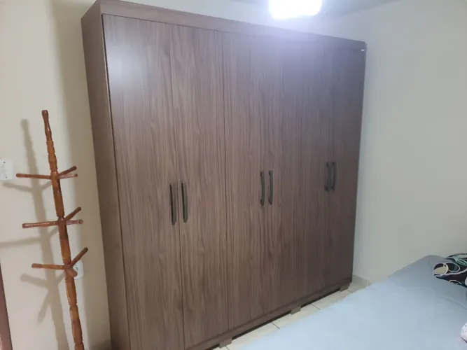 Vendo Guarda-Roupa