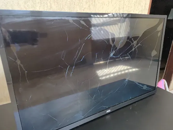 (Para Retirada de Peças e Placas) TV Televisão AOC Smart