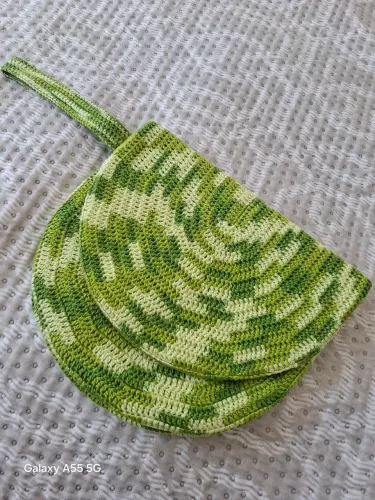 Vendo bolsas feitas à mão