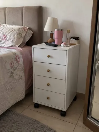 Mesa de Cabeceira (Entrega Rápida Produto Novo)
