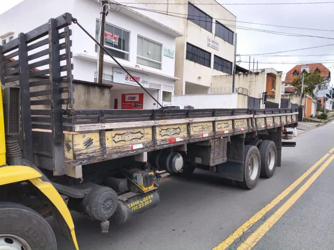 Carroceria de madeira 8,50 x 2,60 - caminhão truck 