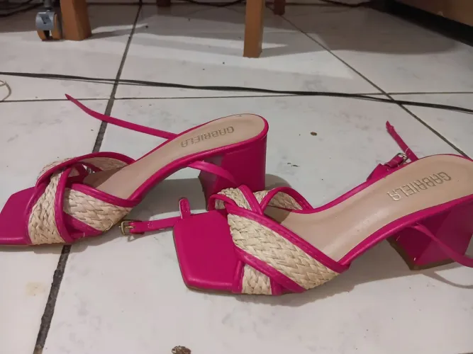 Sapatos e Rasteirinhas