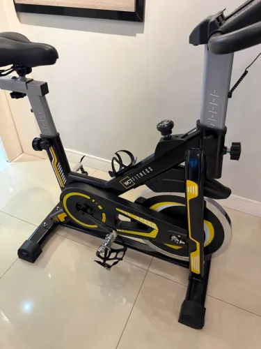 Bicicleta Spinning Roda de Inércia de 13kg - WCT Fitness