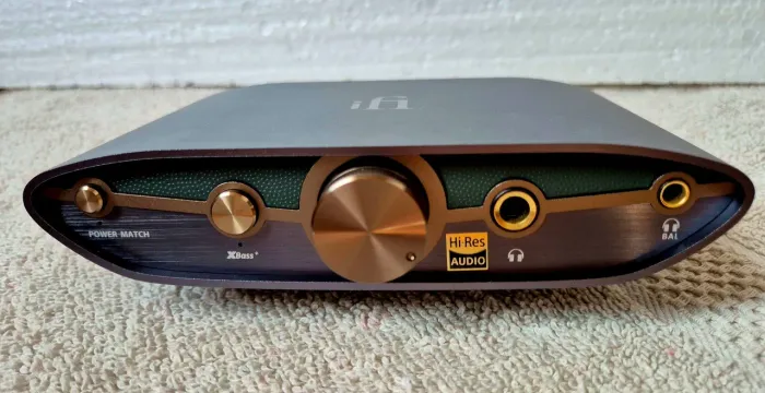 iFi ZEN DAC V3 - DAC USB HI-FI - IMPECÁVEL + CAIXA ORIGINAL