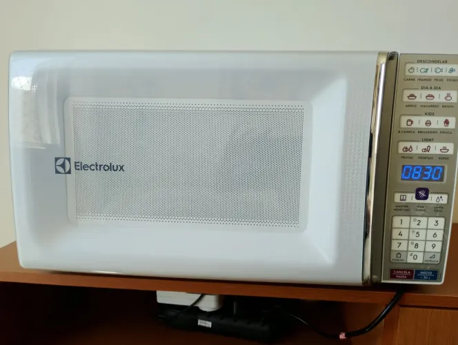 Microondas Electrolux 34L